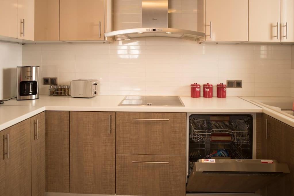 Deluxe Apartment In The Center Καλαμάτα Εξωτερικό φωτογραφία